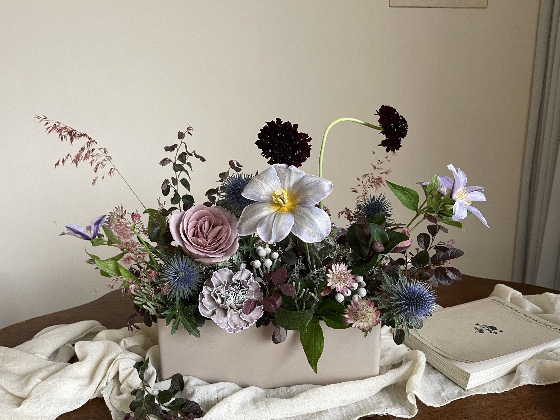 Lavender table florals